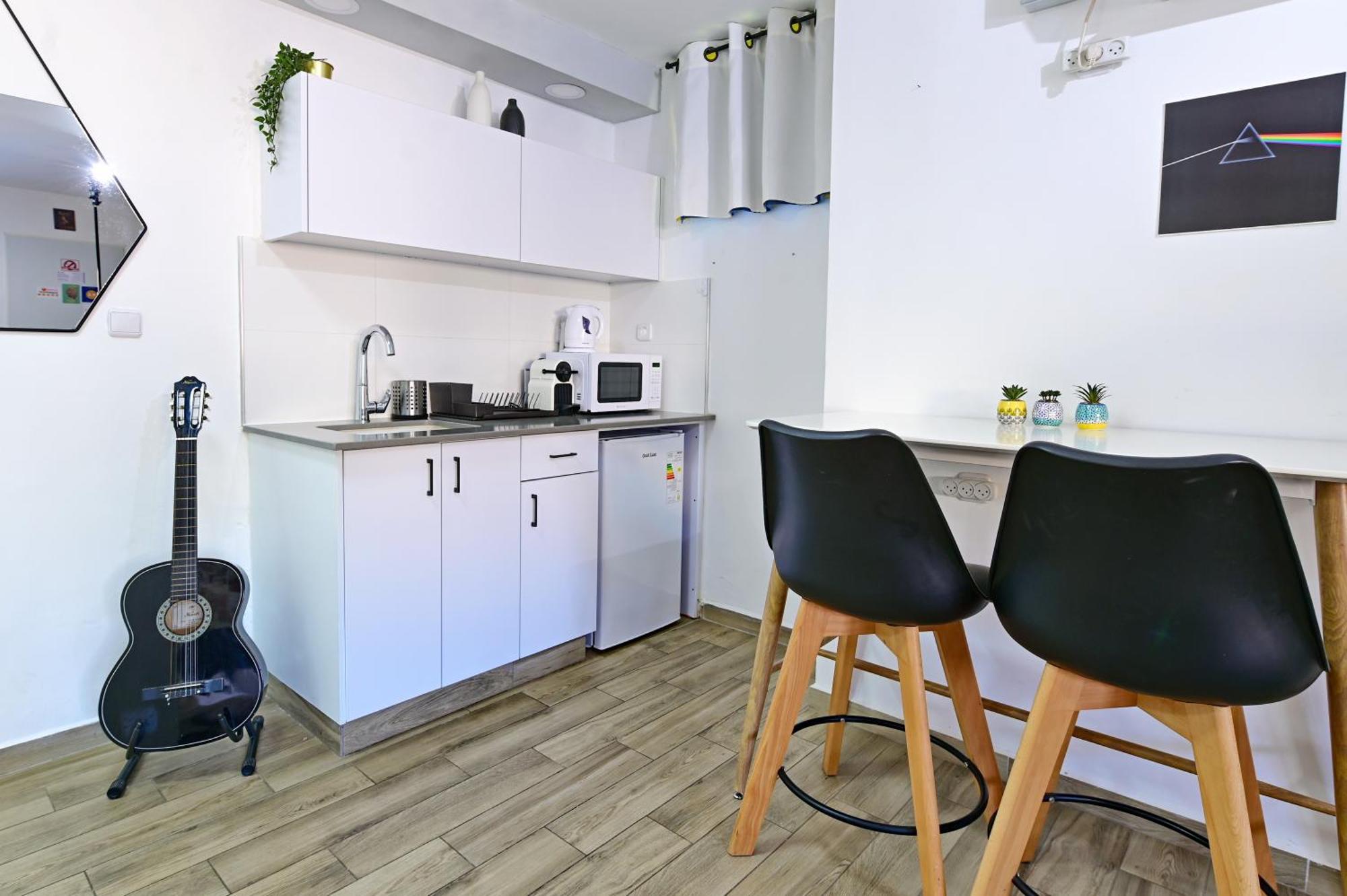 דאוס האוס - דירות אירוח מודרניות ושקטות Eilat Exterior photo